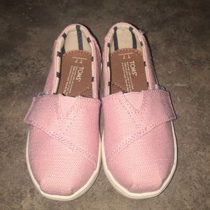 Pink Toms